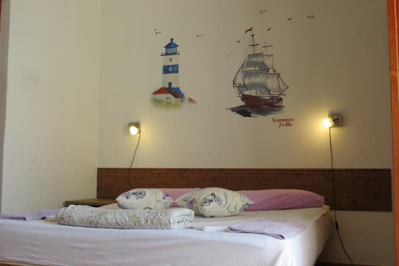 Apartments Feral Baška Voda المظهر الخارجي الصورة