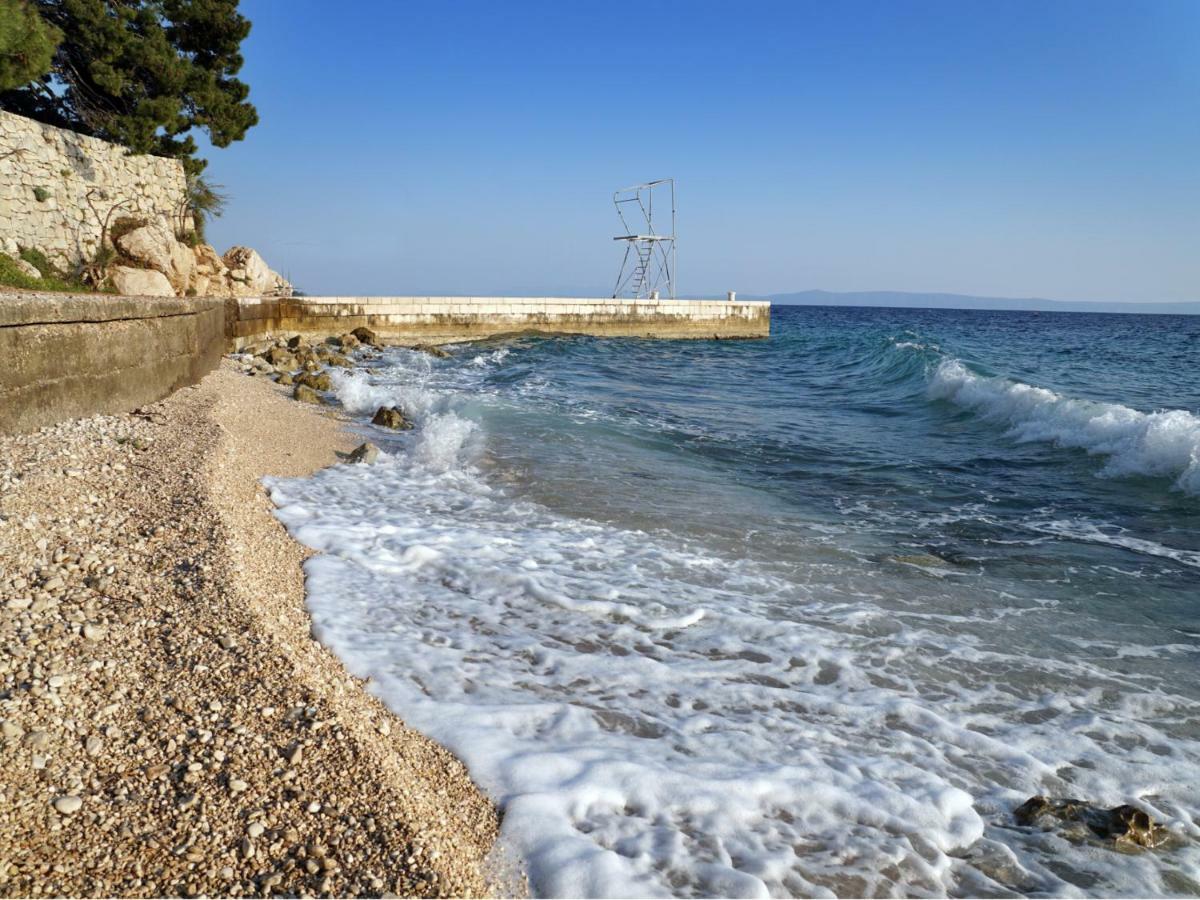 Apartments Feral Baška Voda المظهر الخارجي الصورة