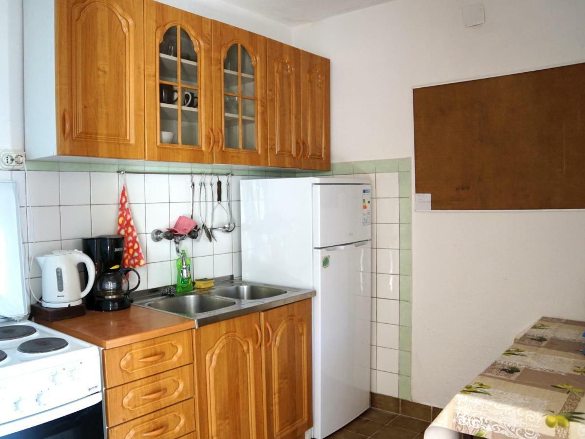Apartments Feral Baška Voda المظهر الخارجي الصورة